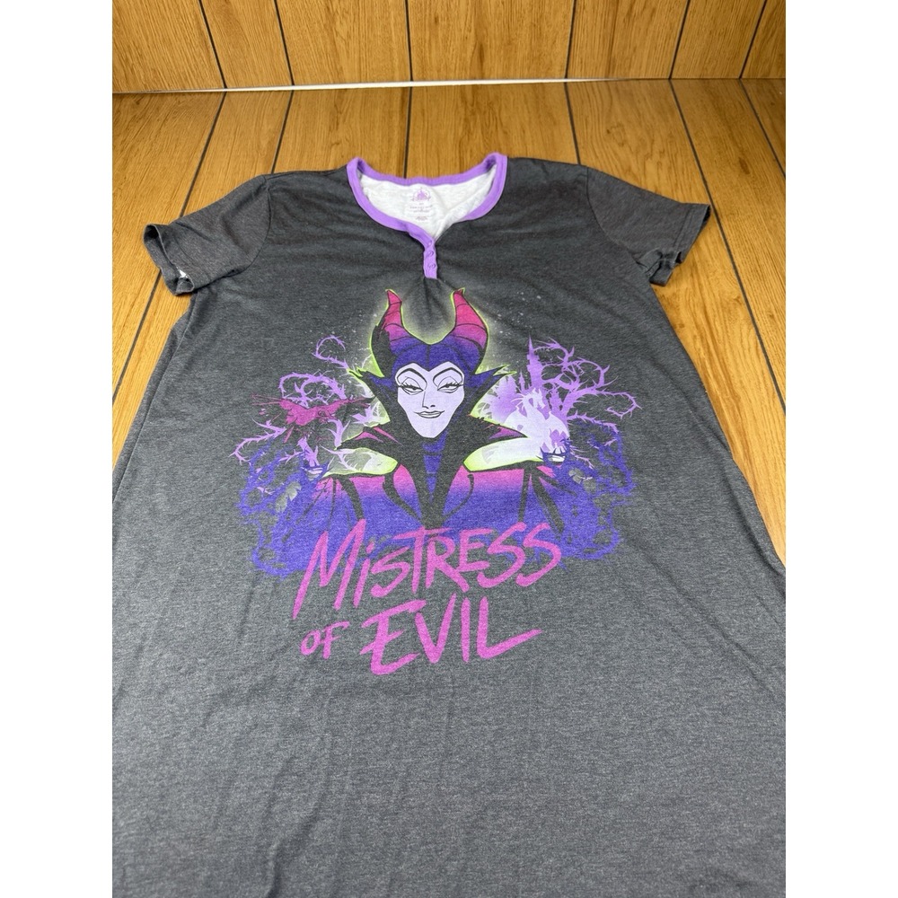 Disney Store Maleficent Nightshirt Nightgown Women size‎ M/L